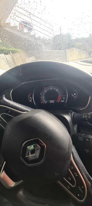 Renault Megane Azul