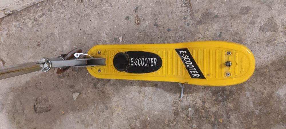 Hulajnoga elektryczna e-scooter