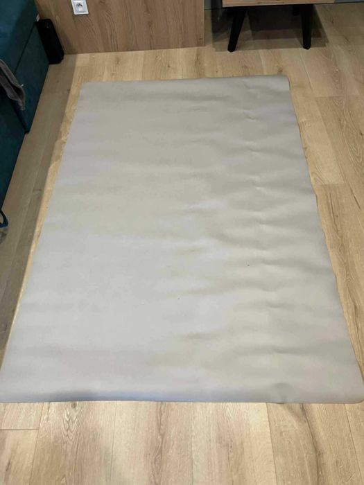 Mata pod krzesło szara 120 x 180