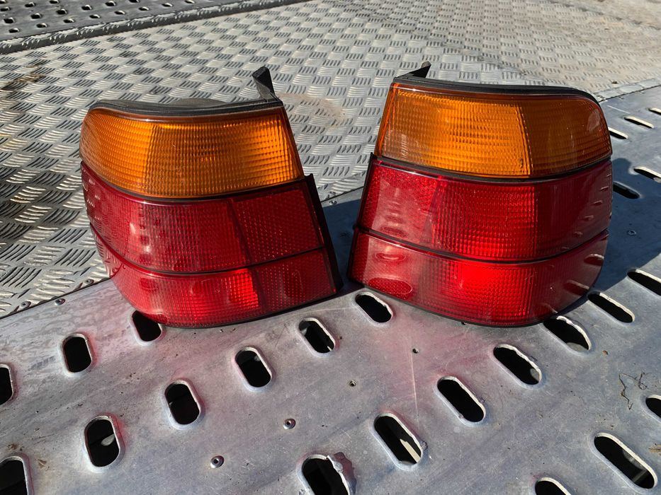 Bmw 5 e34 kombi lampa lampy tył komplet prawa lewa błotnik oryginał