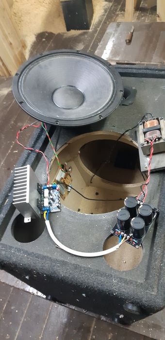 Усилитель мощности одноканальный.2SC5200+2SA1943,