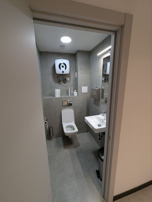 Продаж офісу 189.44 м.кв., в. В. Великого