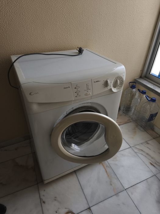 Máquina de lavar roupa