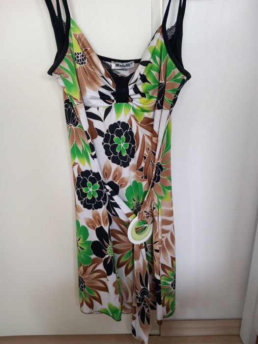 Letnia sukienka w kwiaty roz. XS / S