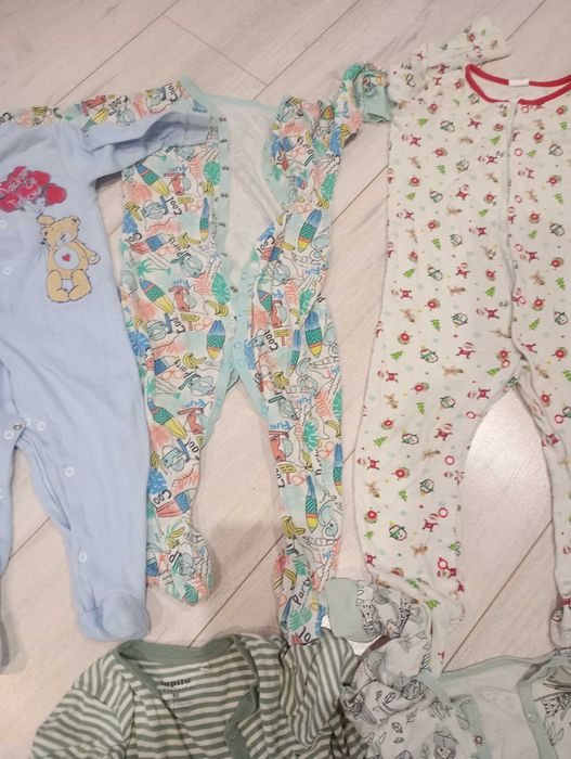 Pajace , spodnie i sweter