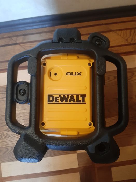 Радіо Dewalt DCRO16 -QW