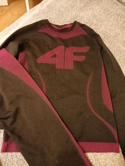 Dres sportowy 4F rozmiar 152/158