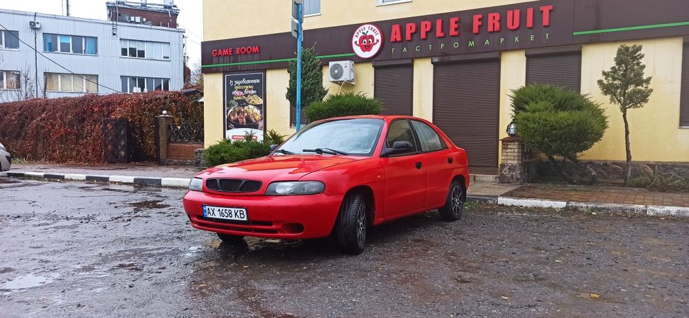 Daewoo    Nubira Хетчбек
