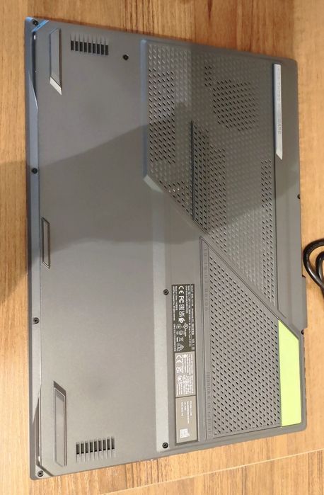 ASUS ROG Strix G17 -G713RW-LL183

G713RW-LL183