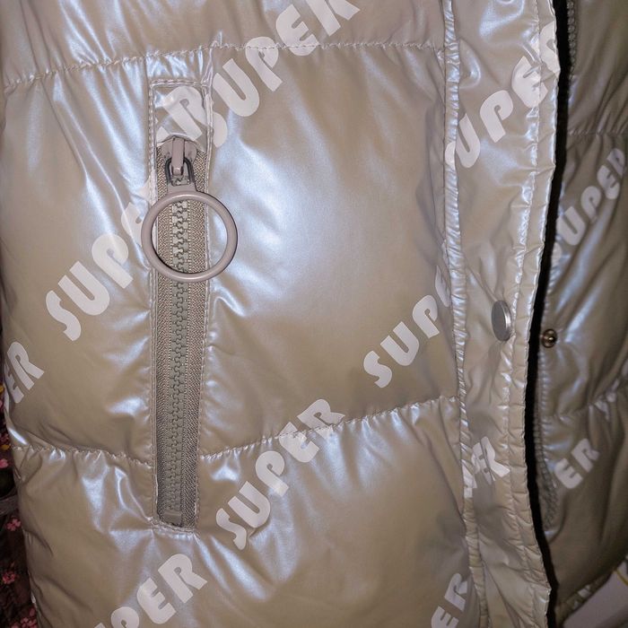 Продам курточку на дівчинку