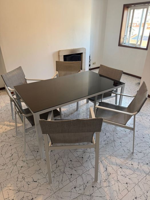 Mesa de jardim 6 cadeiras