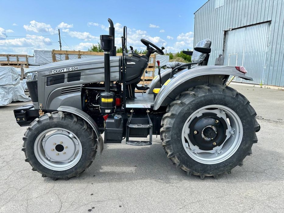 Мінітрактор СКАУТ TE 504 рівна підлога резина Armour