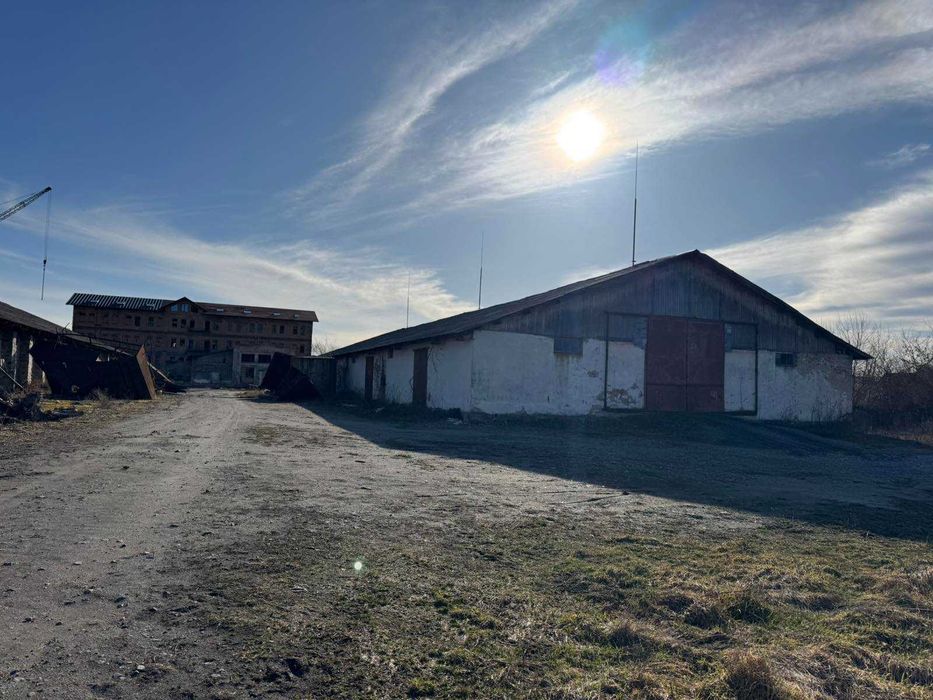 Продаж комплексу комерційна нерухомість м.Полонне