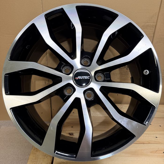 Autec Uteca alufelgi 17 cali 5x114,3 ET49 Kia, Hyundai, Mazda inne