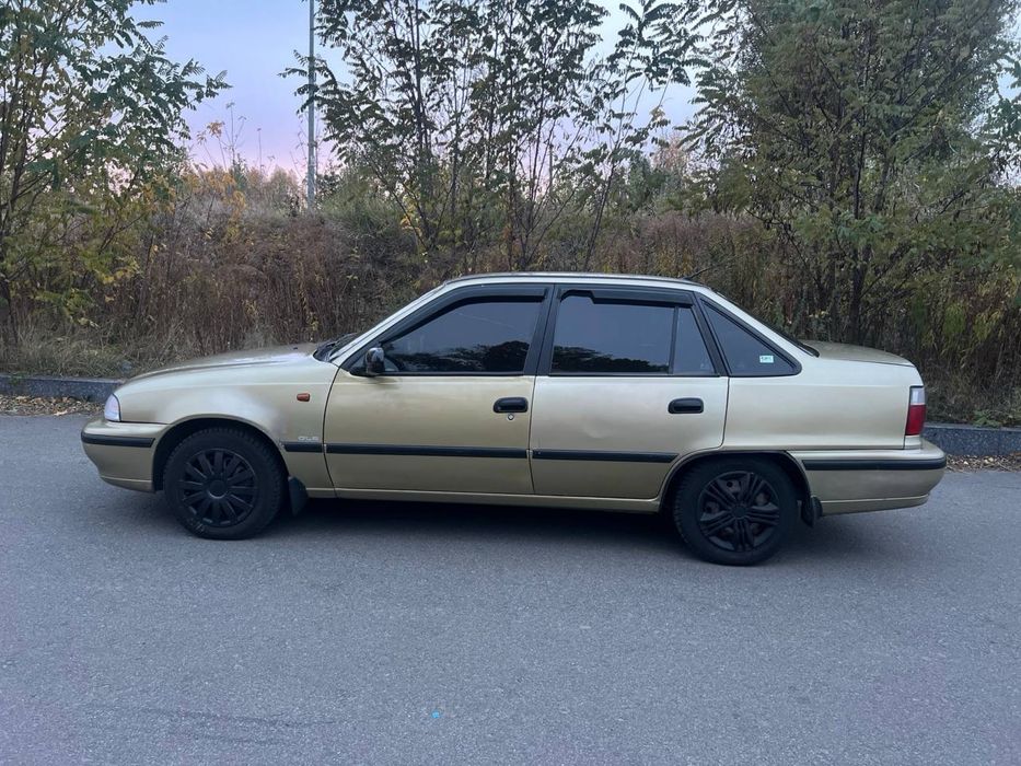 Nexia 1.5 газ/бенз за 1500$