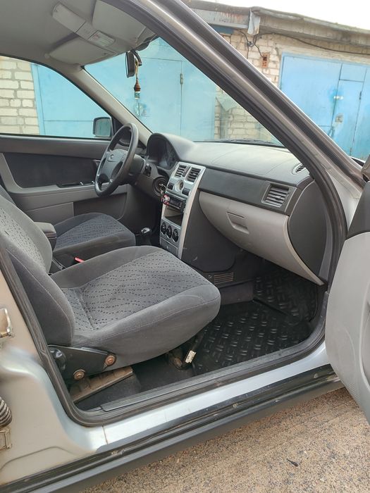 Легковий автомобіль лада пріора