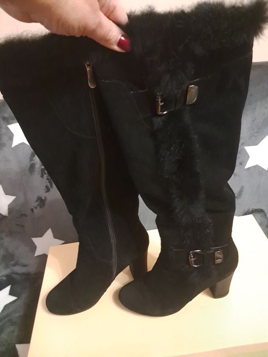 Зимові чоботи. Натуральна замша розмір 38.