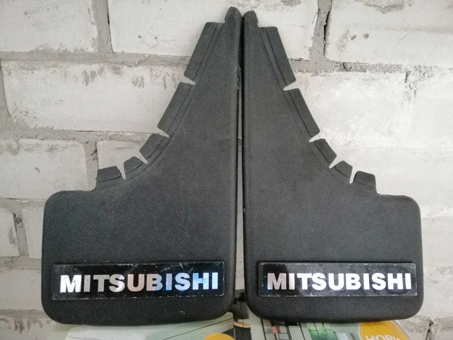 Брызговики Mitsubishi