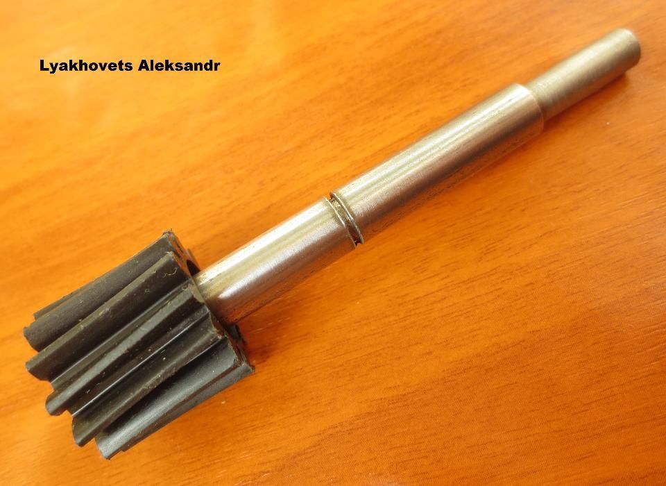 ПРИВОД вал ТРОС спидометра, тахометра ЯВА старуха/634/638