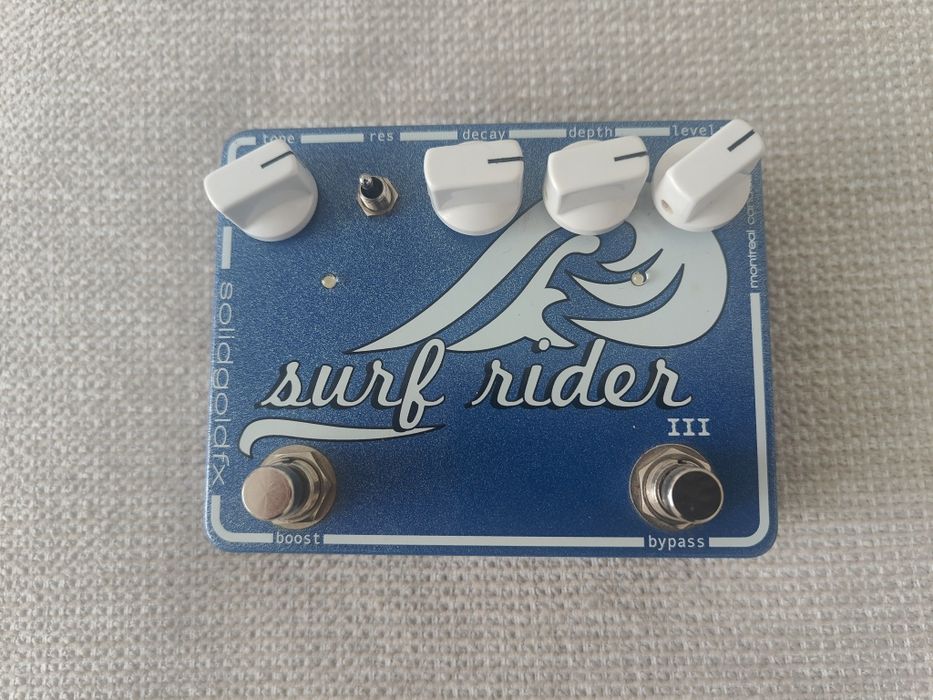 SolidGoldFX Surf Rider