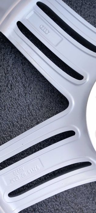 Nowa felga oryginał AUDI/VW  9Jx19, 5x112, ET52, 57.1mm