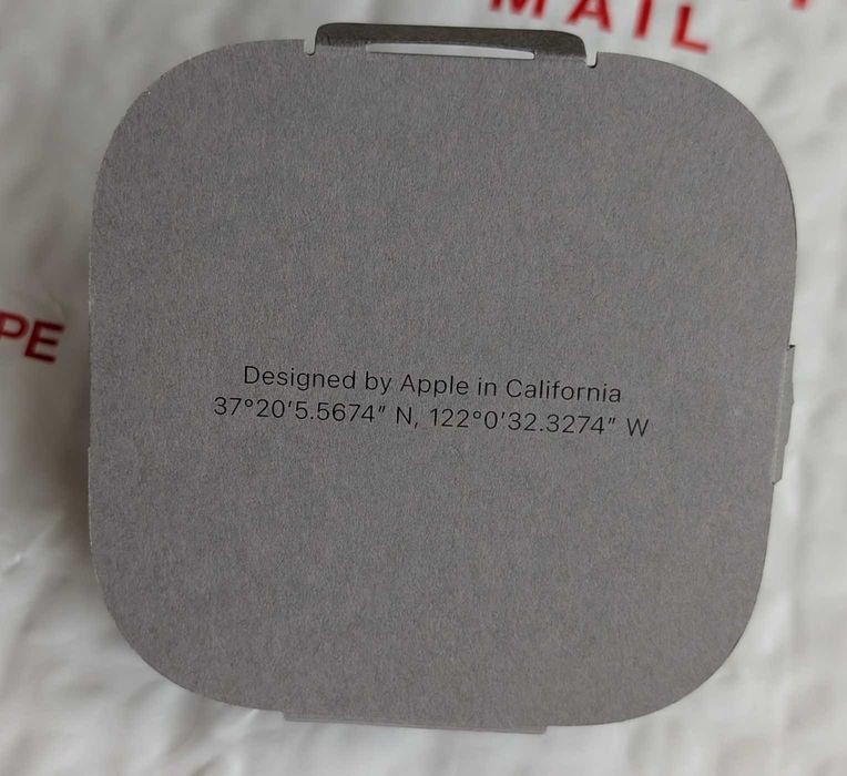 комплектні від ULTRA плетені Apple Watch Magnetic Fast Charger A2515