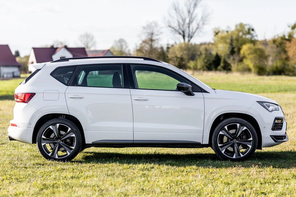 Cupra Ateca VZ 300KM Bezwypadkowa FV23% ASO KeyLessGo Kamery 360 Park Assist Navi