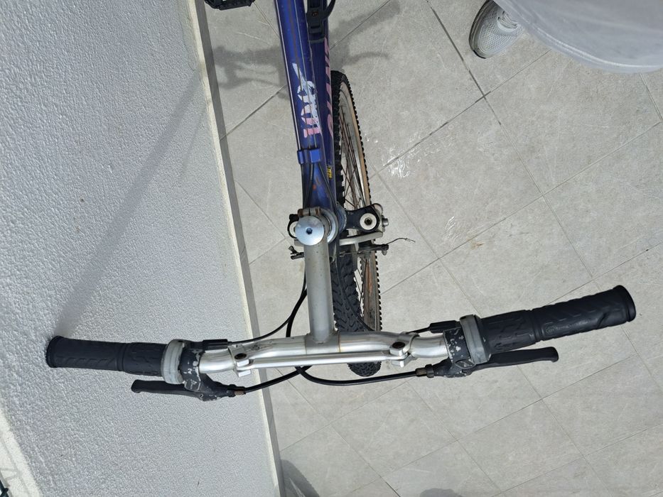 Bicicleta usada.