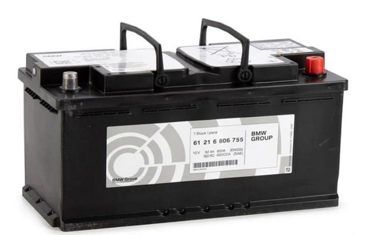 Аккумуляторная батарея (АКБ)
61216806755 BMW