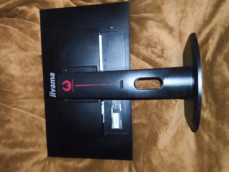 Monitor iiyama 24,5"