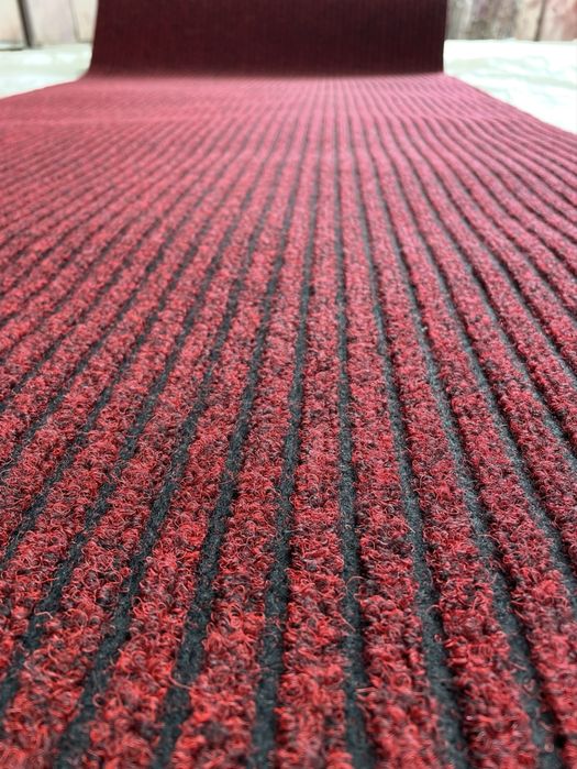 Рубчик. Офісний ковролін на гумі. Комерційний ковролин на резині