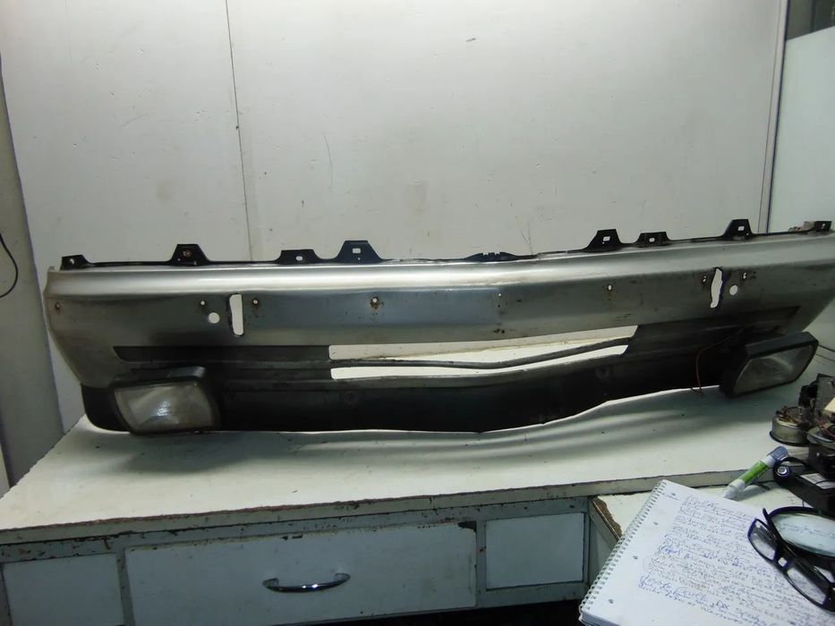 BMW E21 avental " usado em bom estado " para venda