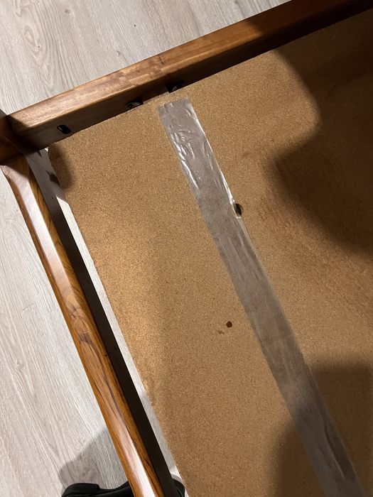 Cama de casal em madeira - como nova