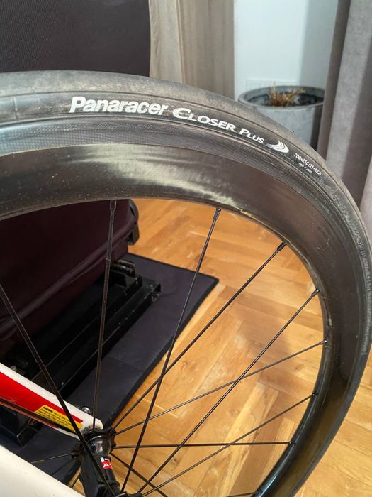 Велосипед Specialized Allez (L) + стенд Tacx