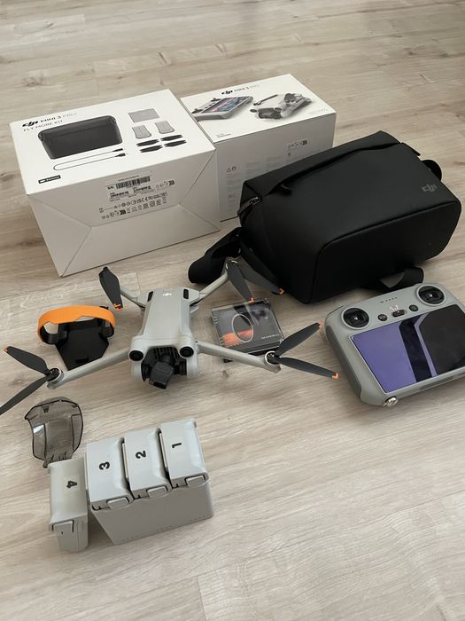 Dron DJI Mini 3 PRO (Fly More Combo) + 4 baterie + filtry ND