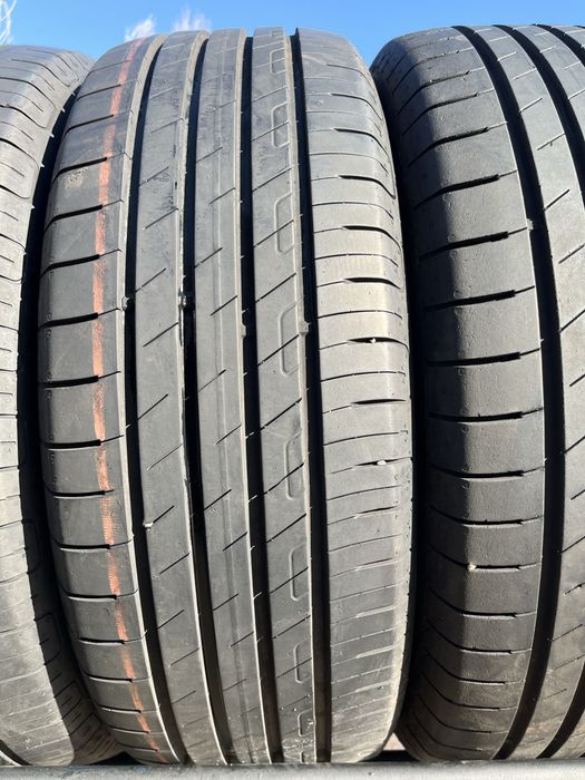 215/55/R18 (літо) Goodyear EfficientGrip performance