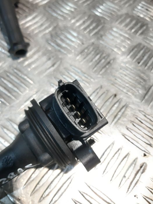 Cewka Zapłonowa Volvo  S60 2.5  9125601 0221604001