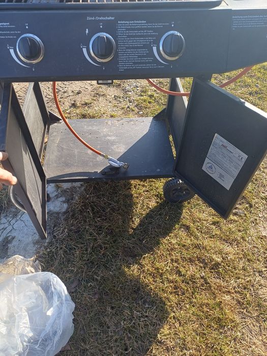 Гриль на газу , газовий гриль, гриль, барбекю