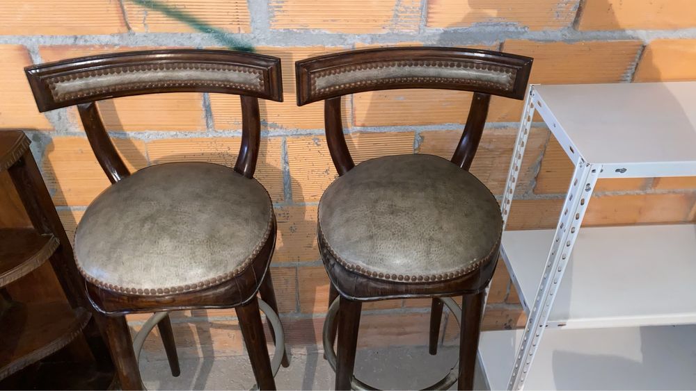 Bancos de bar bons