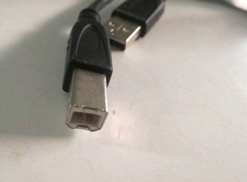 5 Cabos de TV e Computador