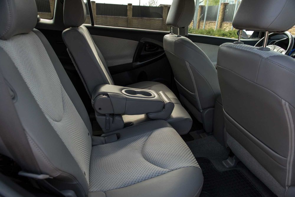Продам електомобіль Toyota RAV4 EV 2012 року