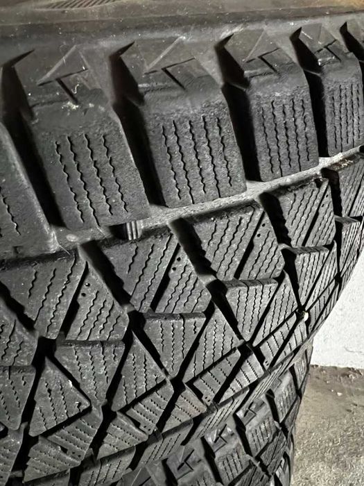 Pneus de Inverno Bridgestone Blizzak 225/55R18 98T — Conjunto Completo | VENDA URGENTE