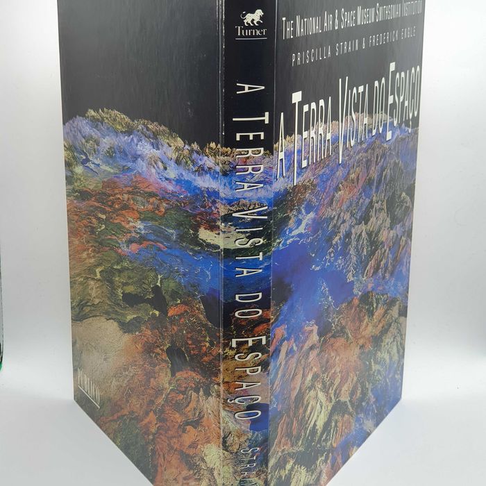 Livro Ref-VSO - P.Strain,F.Engle - A Terra Vista do Espaço