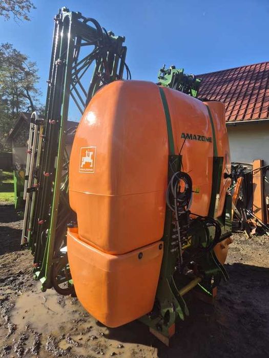 Opryskiwacz zawieszany AMAZONE UF1801 15m Amasprey+ 2016r LED