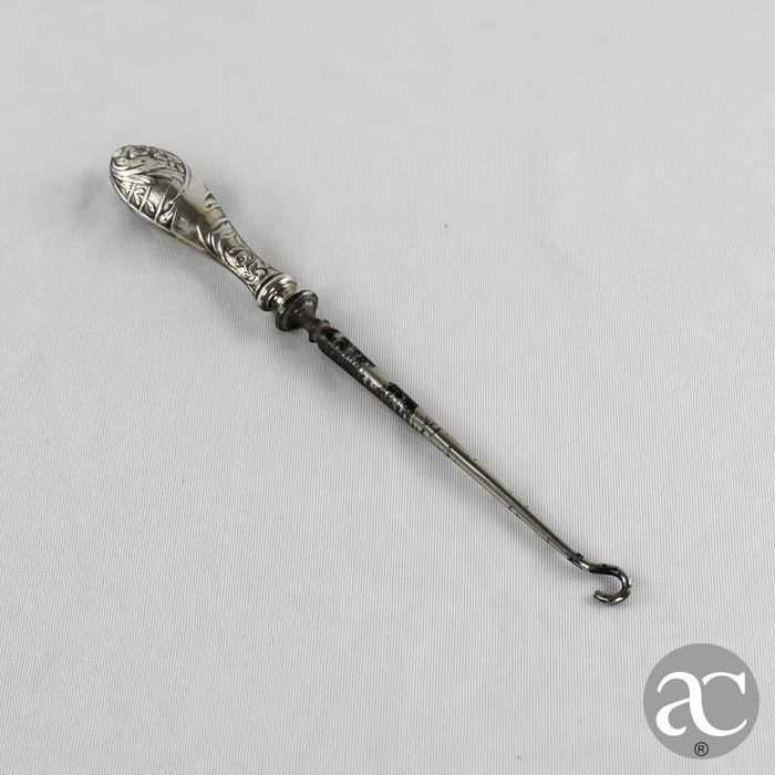 Gancho para botões / cordões (buttonhook) prata portuguesa, séc. XIX