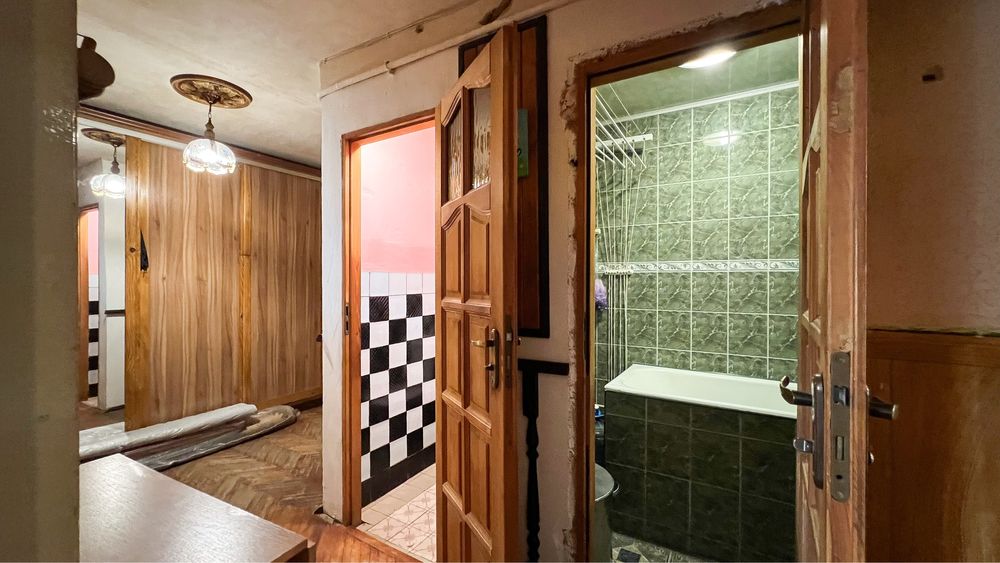 Продається 4-кімн квартира у м. Дрогобичі