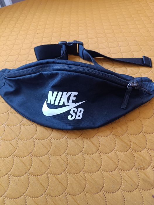 Męska czarna nerka Nike