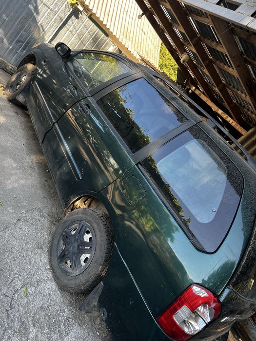 Продам Mazda MPV.