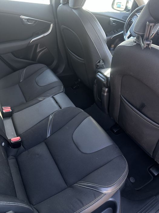 Продам Volvo v40