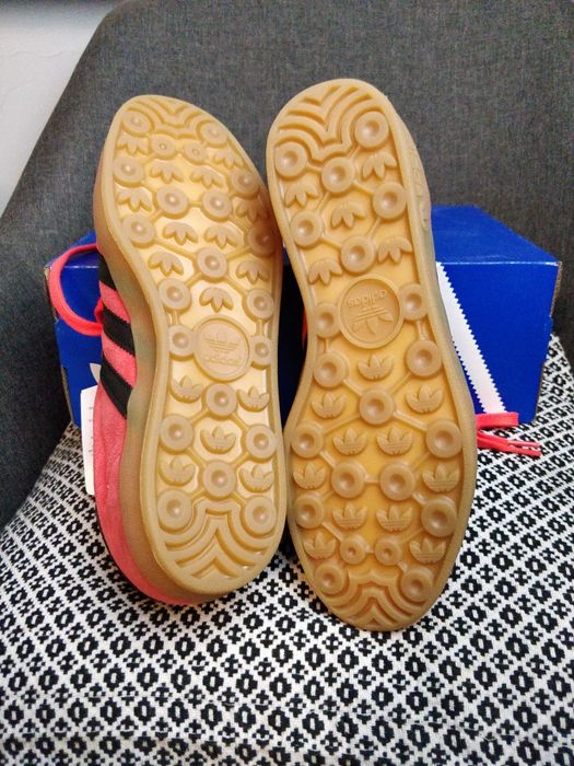 Gazelle roz 41 1/3